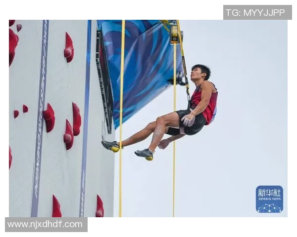 攀岩热议:成都攀岩队的技术争议 攀岩热议:成都攀岩队的技术争议